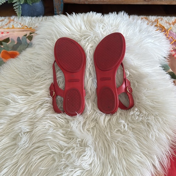 EUC Tory Burch sandals - Picture 4 of 4